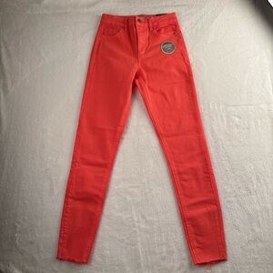 Tractr‎ Women's Bold Red Skinny Jeans